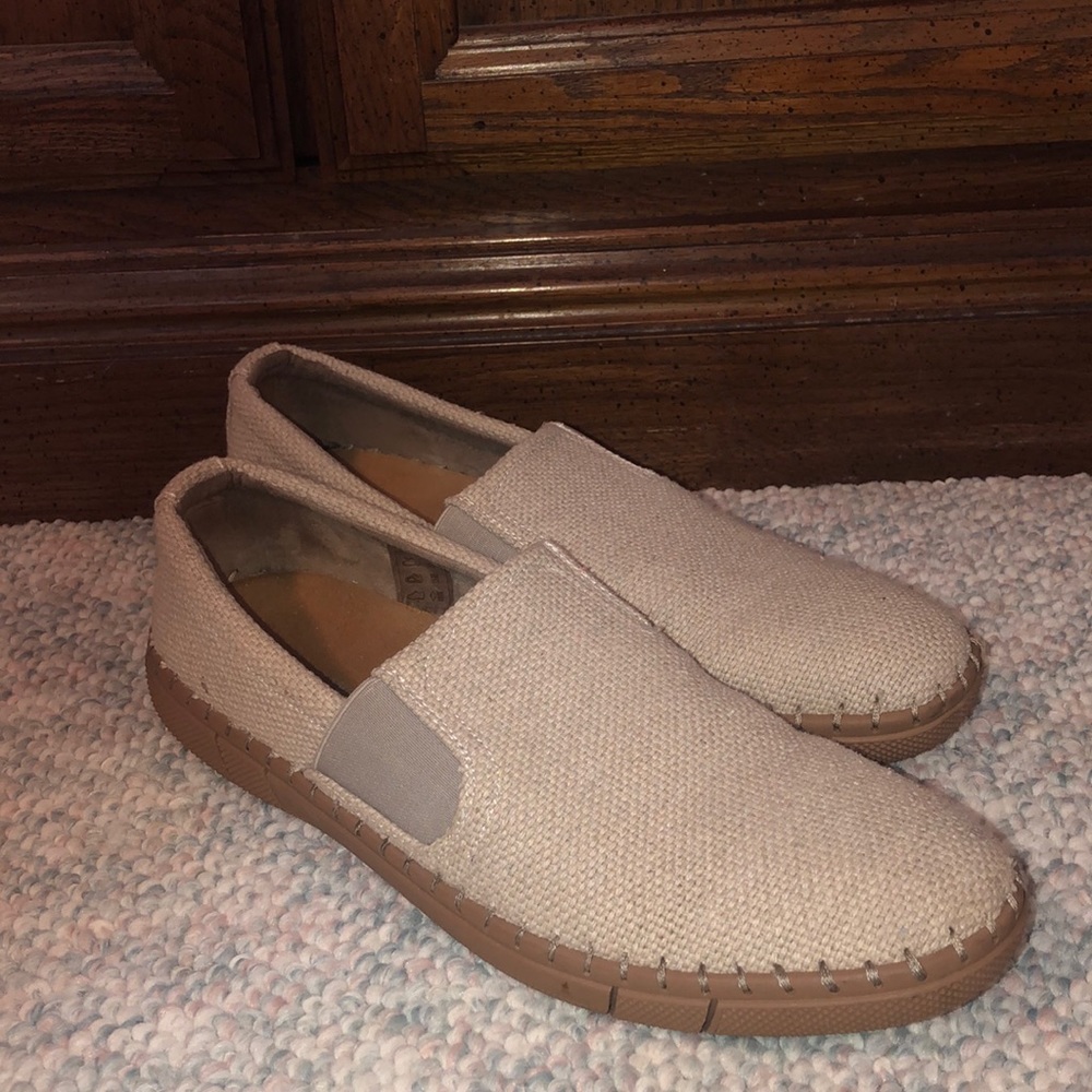 Robert Wayne Slip Ons